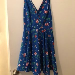 Mimi Chica Women’s blue flower dress